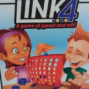 Link 4 all-time family classic game, a game of speed